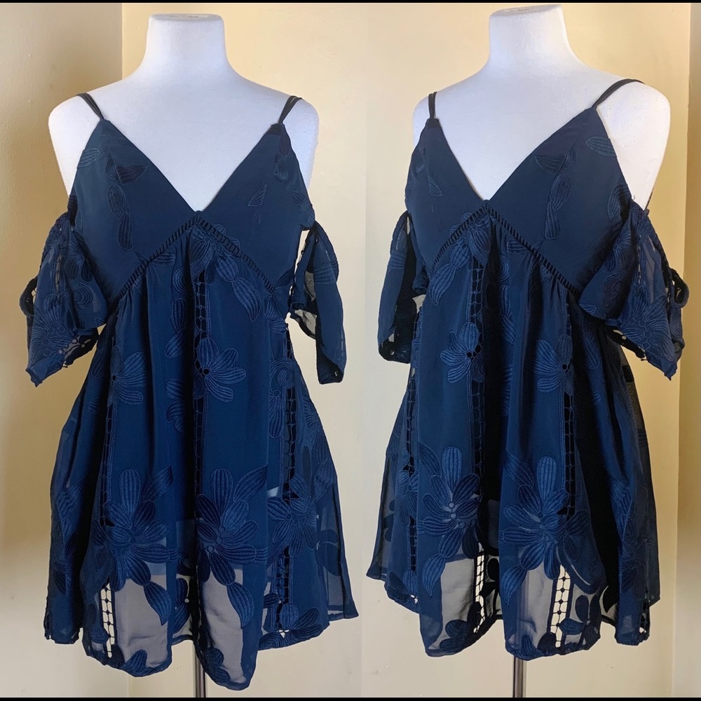 Lovers + Friends Navy Cold Shoulder Dress XSmall